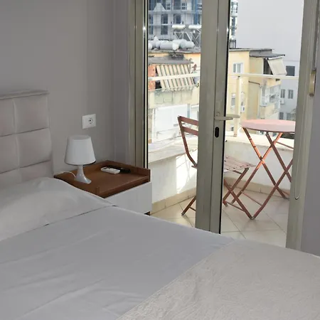 Fictus Apartamento Tirana