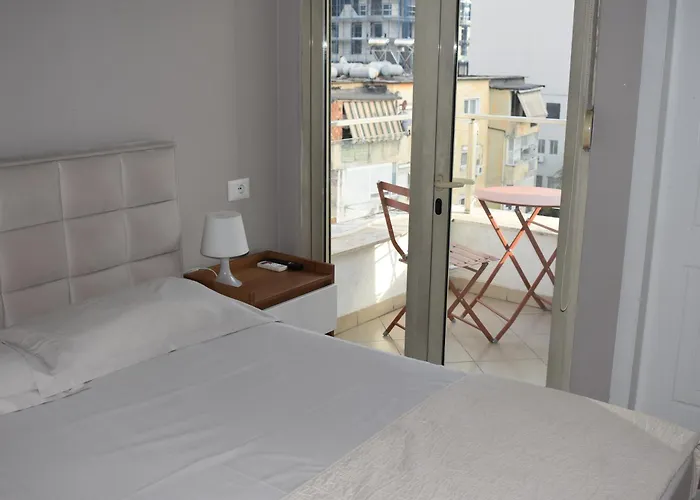 Fictus Apartament Tirana